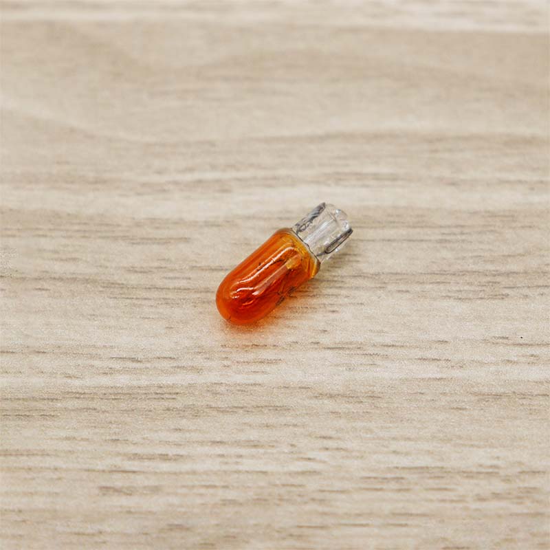 หลอดไฟเลี้ยว แบบเสียบ สีส้ม (T6.5) สำหรับมอเตอร์ไซค์  จำหน่ายราคาส่ง 10 หลอด ราคาพิเศษ